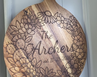 Personalized Texas Wildflower Wreath Engraved Cutting Board/Charcuterie Board with Family Name