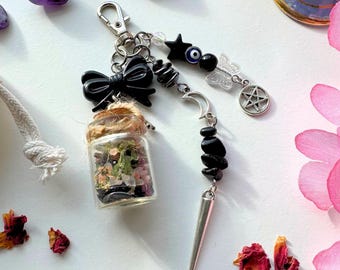 Protection Spell Jar Keyring | Cleansing Crystal Charm | Witchy Bag Charm Gift | Witch Keychain