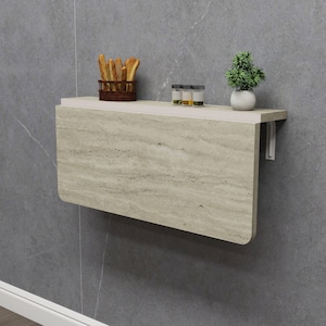 Mesa dobrável de canto oval com prateleira fixa e padrão travertino