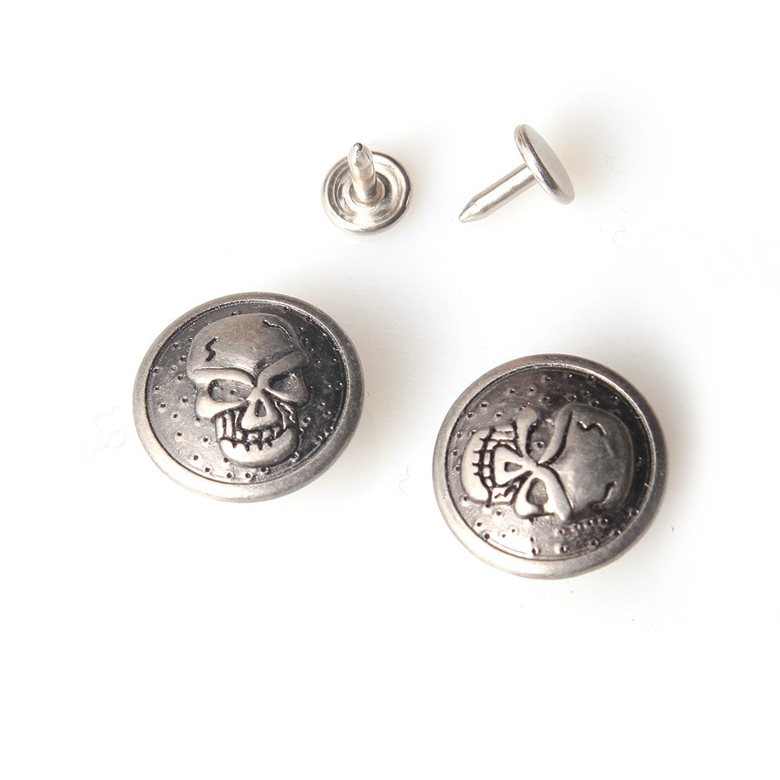 22 buttons