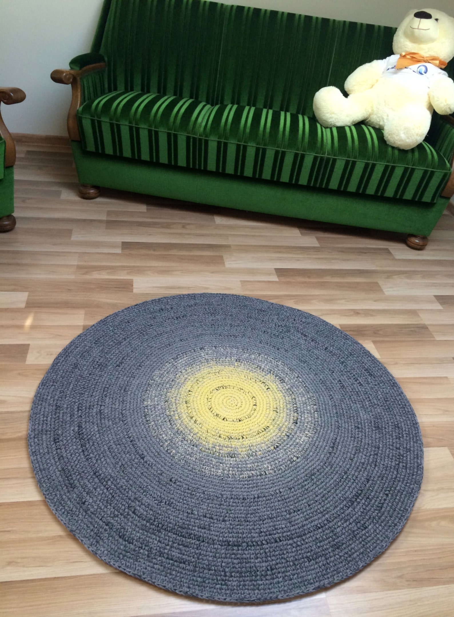 Beautiful Hand Crocheted Round Rug 45'' in Diameter Etsy