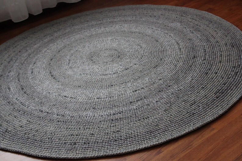 Crochet Round Rug Beautiful Two Changing Grey Shades Image 0