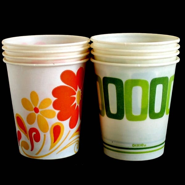 5 oz Dixie Cups Small 1970s Kitchen / Bathroom Vintage Disposable Paper Cup (priced per set of 3 or 4 single cups)