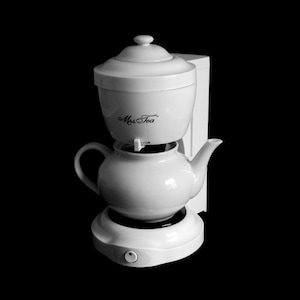 Mr Coffee Mrs Tea Electric Tea Maker HTM1 With Ceramic Tea Pot