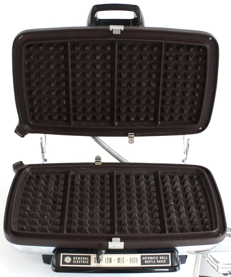 GE Waffle Iron Plates, Replacement Part, for Models A3G44 A5G44 A6G44
