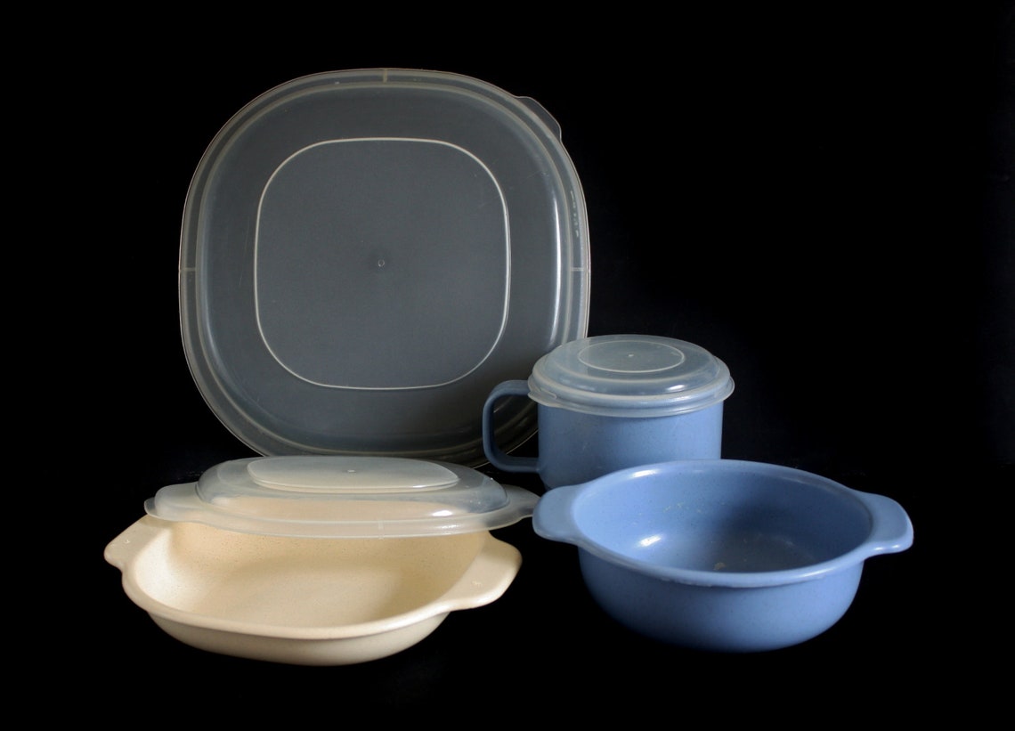 Rubbermaid Microwave Heatables Divided Plate, Lid, Bowl, Square