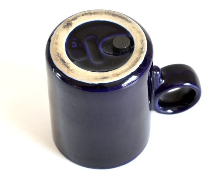 Sealy Coffee Mug and Mug Warmer Set