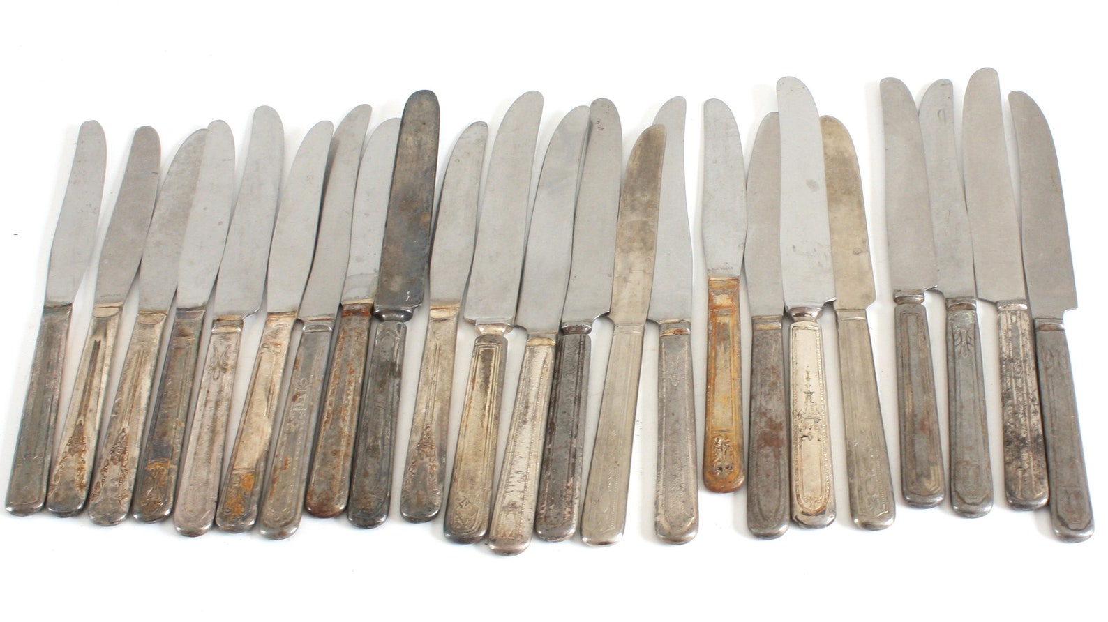 Old Rusty Knives Lot of 23 Dinner Knives Rustic Silverware Etsy