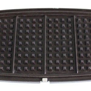 GE Waffle Iron Plates, Replacement Part, for Models A3G44 A5G44 A6G44 A7G44 34G42 AIG44T 24G44T 14G44T image 5