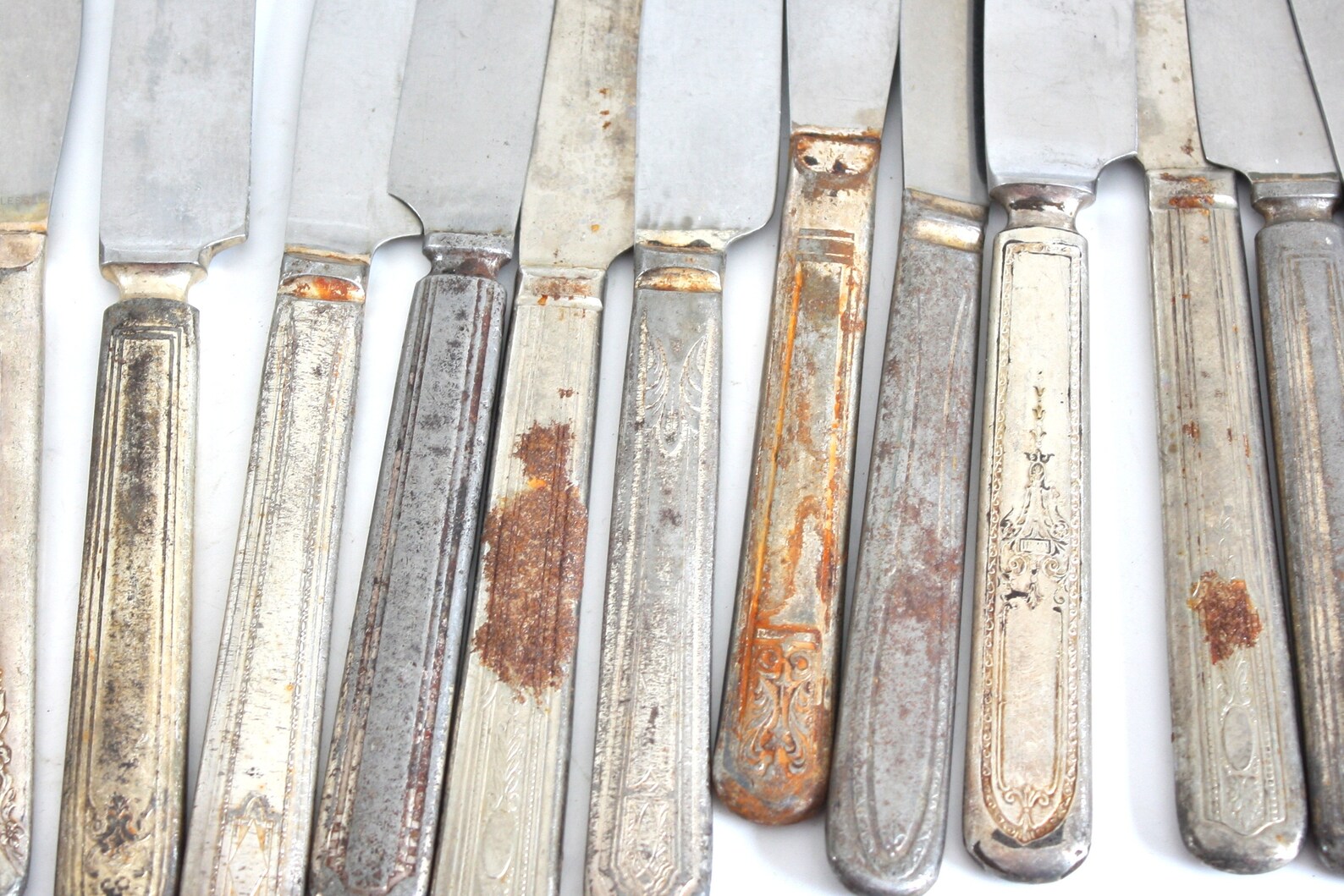 Old Rusty Knives Lot of 23 Dinner Knives Rustic Silverware Etsy