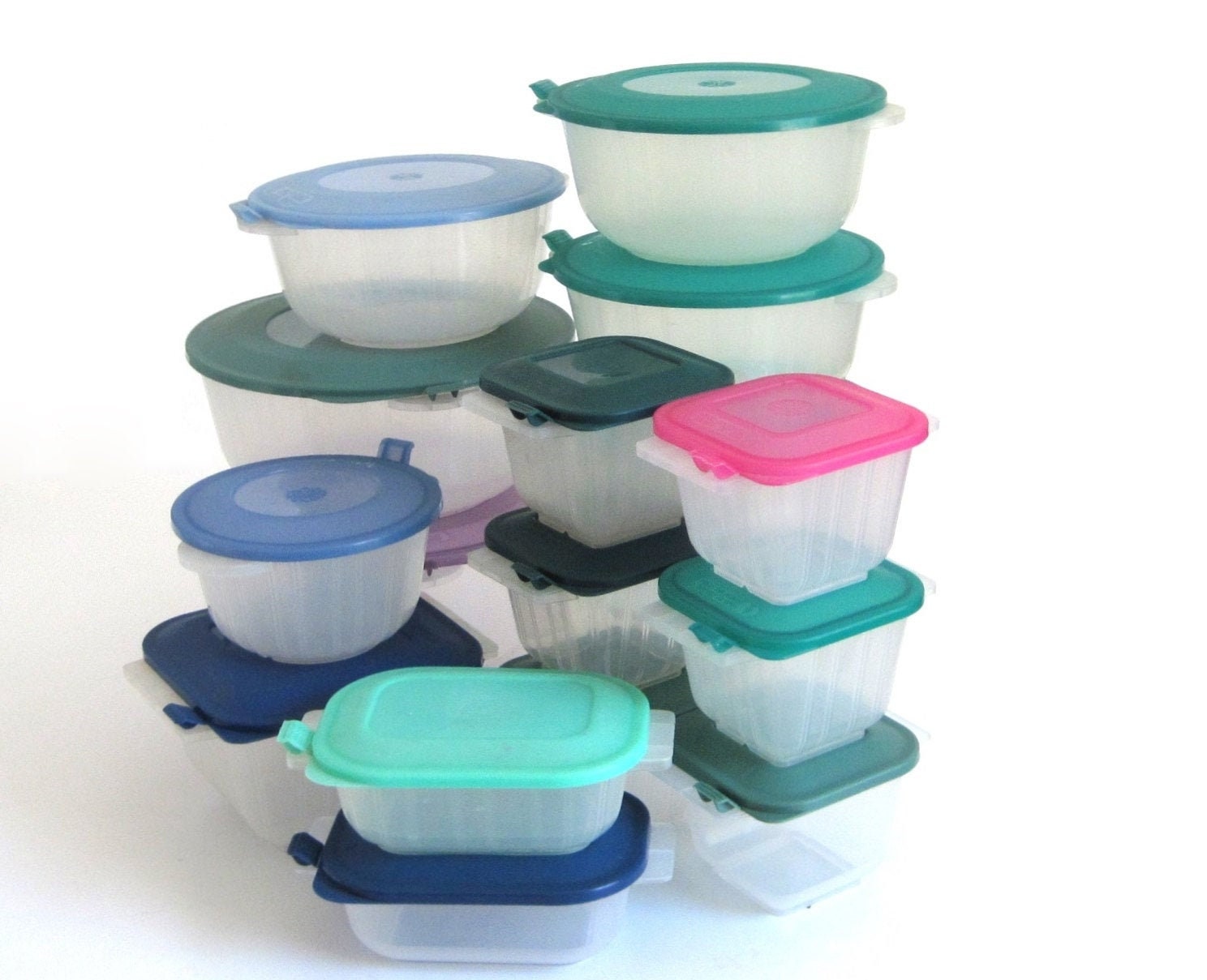 Rubbermaid Microwave Servin Saver Dishes: 4 Oz Bowl, Lid I, or Divided Oval  Dish / Lid V Oven Safe Plastic Containers Mauve Pink Blue Gray 