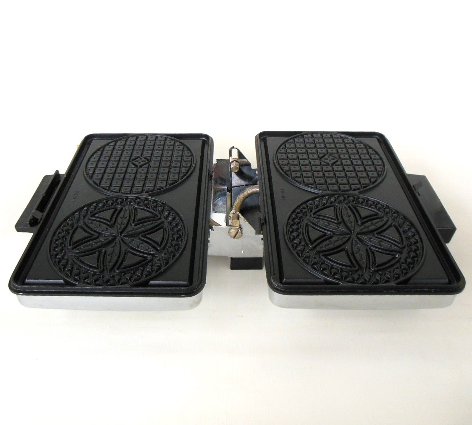 Rival Waffle Iron Pizzelle Maker Used 97051 Etsy