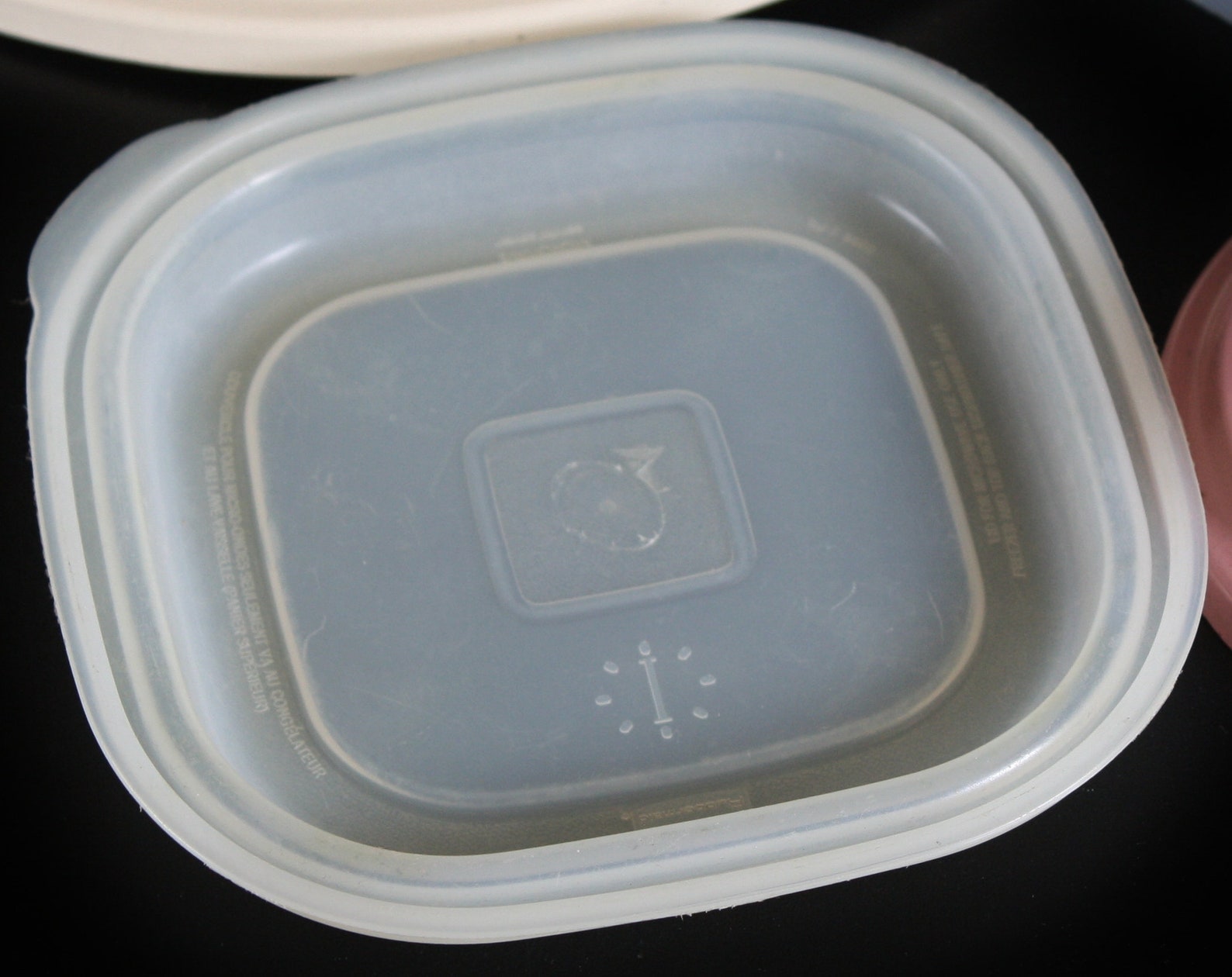 Rubbermaid Microwave Servin Saver Dishes 4 Oz Bowl, Lid I, or Divided