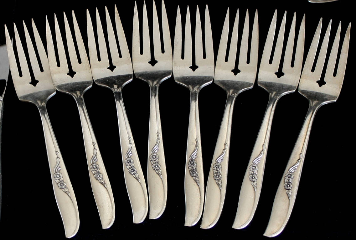 Oneida Flatware Set, Complete Service for 8, Wm A Rogers Silverware Set