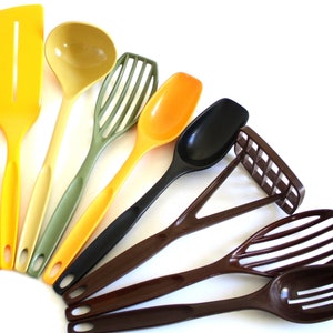 Nylon Plastic Foley Kitchen Utensils 1970s 1980s Kitchen Basting Spoon, Icing Spreader, Soup Ladle, Potato Masher image 5