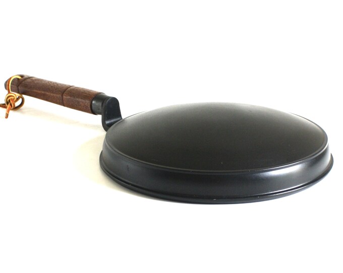 Nordic Ware Crepe Maker Crepes N Things With Dipping Pan, Upside Down