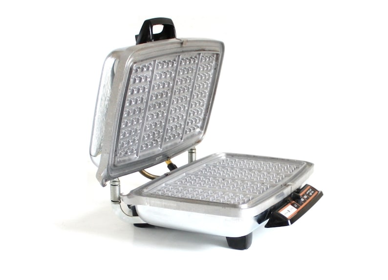 GE Waffle Iron Grill 34G42 General Electric Vintage Chrome Etsy