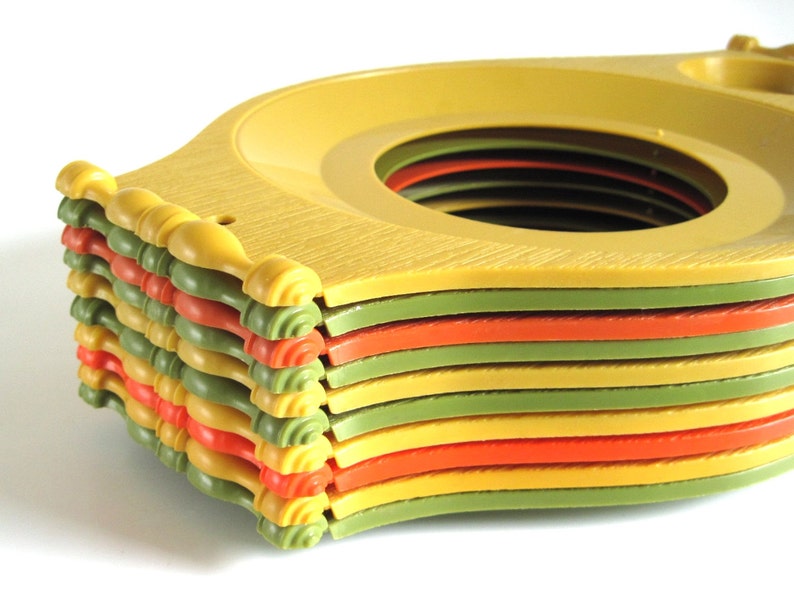 Plastic Paper Plate Holders Mid Century 1970s Olive Green Etsy