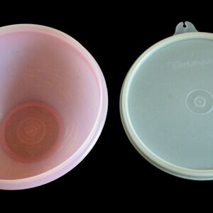 Pastel Tupperware Nesting Bowl / Lid, Wonderlier as-is, see description image 6