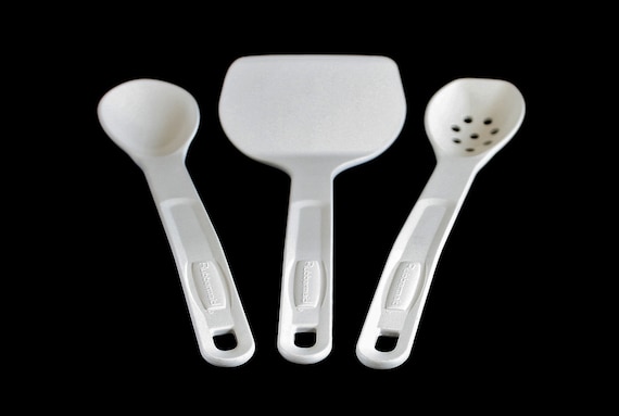 hard plastic spatula