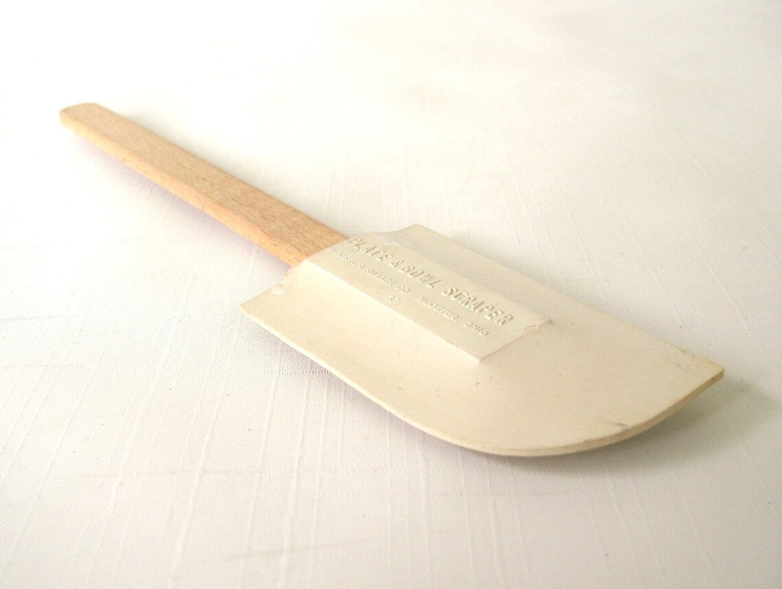 Rubbermaid Plate & Bowl Scraper Rubber Spatula Wood Handle Etsy