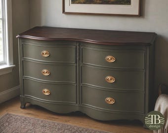 Complete slaapkamerset in Duncan Phyfe-stijl: commode, ladekast en bijzettafeltje