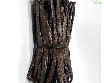 Madagascar Vanilla Beans – (10x 10-12cm)