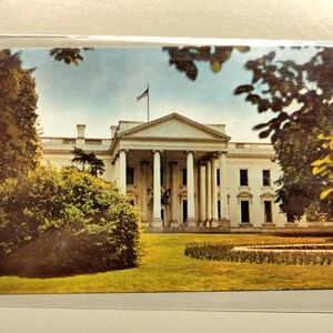 The North Front of the White Houseb- Washington, DC - Vintage Postkarte