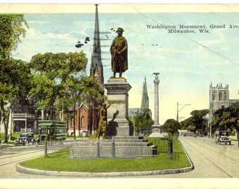 Washington Monument - Milwaukee, Wisconsin - 1927 Vintage Postcard