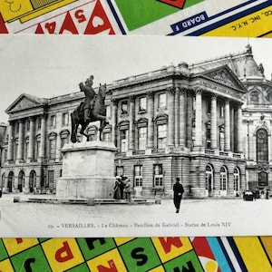 Palace of Versailles   Statue de Louis XIV- Vintage Postcard