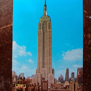 RCA Building - New York City, New York - Vintage Postcard