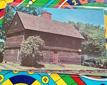 The Buttolph-Williams House - Wethersfield, Connecticut - Vintage Postcard