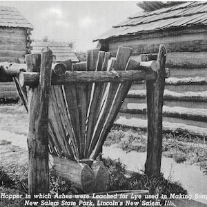 Ash Hopper - New Salem State Park - Lincoln's New Salem, Illinois - Cartolina vintage
