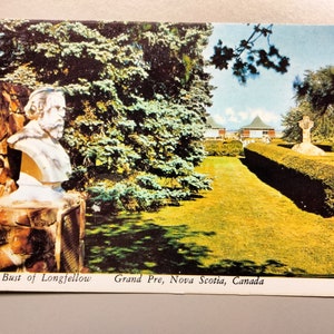 Buste de Longfellow - Parc national historique de Grand Pré - Nouvelle-Écosse - Canada - carte postale vintage