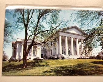 Virginia State capitol - Richmond, Virginia - Vintage Postcard