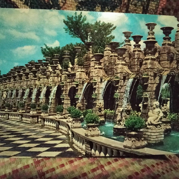 The Kapok Tree Inn - Clearwater Beach  - Florida - Vintage Postcard