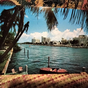 Hotel Row and Indian Creek - Miami Beach, Florida - Vintage Postkarte