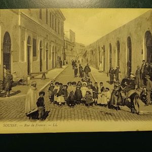 Sousse - Rue de France - Tunisie - Carte postale vintage