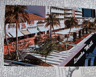 The New Lincoln Mall - Maimi Florida - Vintage Postcard