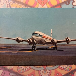 Japan Air Lines DC 68 - Carte postale vintage
