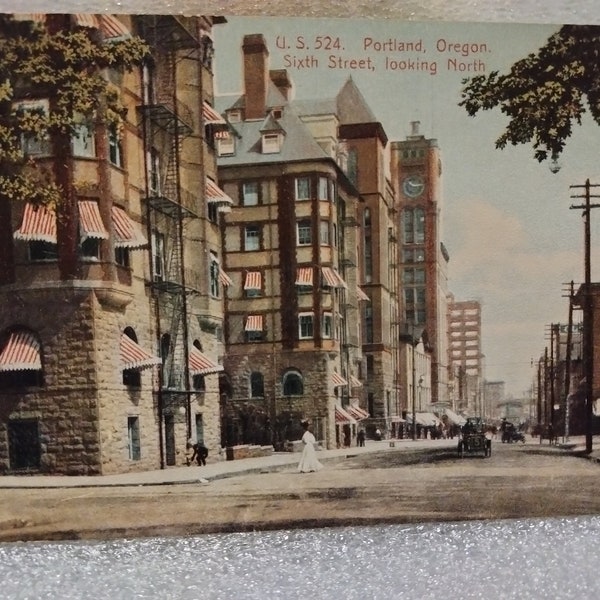 U.S. 524 - Portland, Oregon - Sixth Street looking North - Vintage Postcard