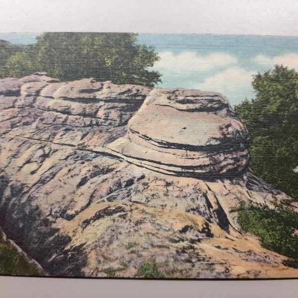 Glazier Rock, Rock City Gardens, Lookout Mountain - Vintage Postcard