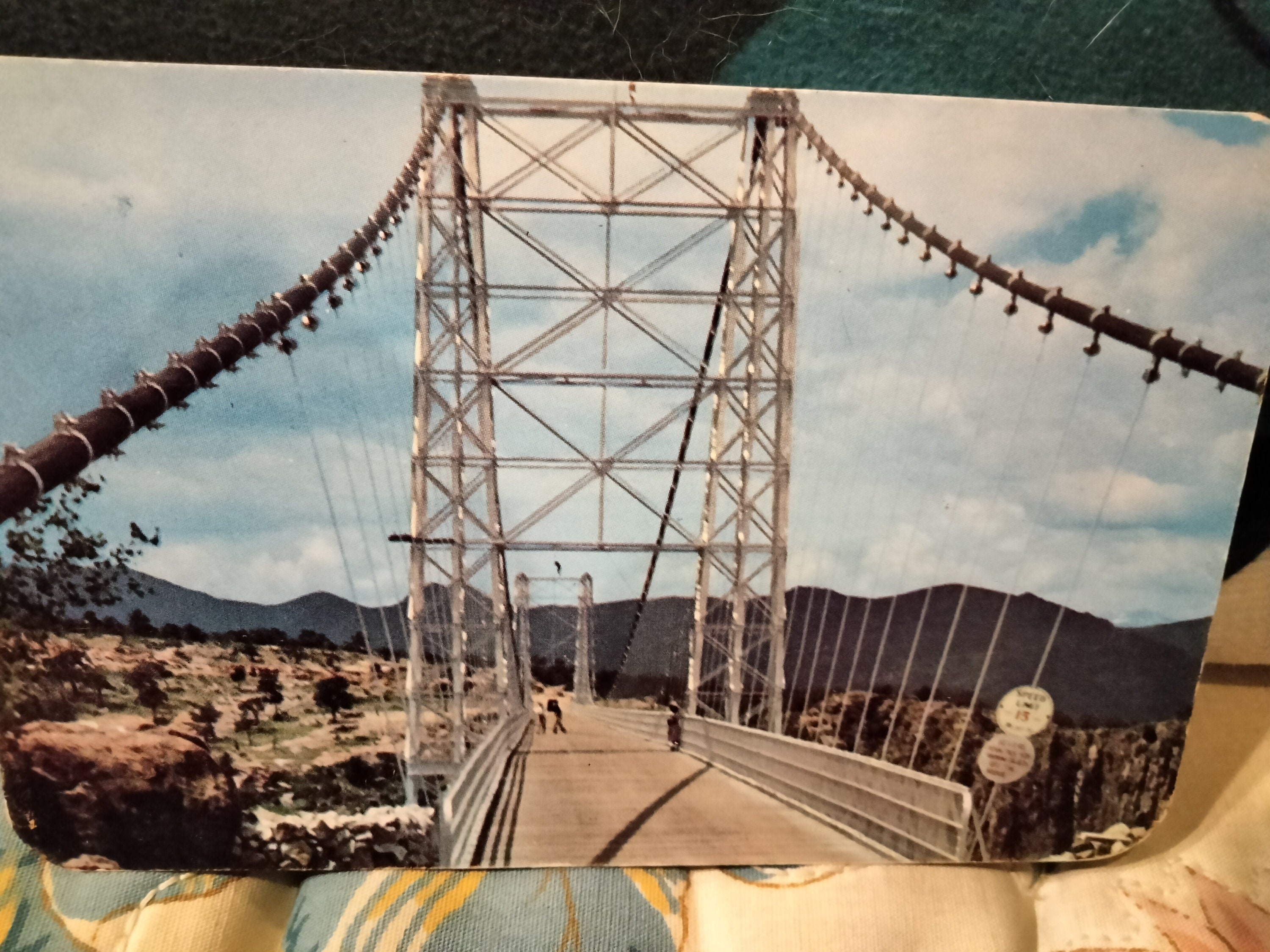 World's Highest Suspension bridge over the Rok - Vintage Postcard