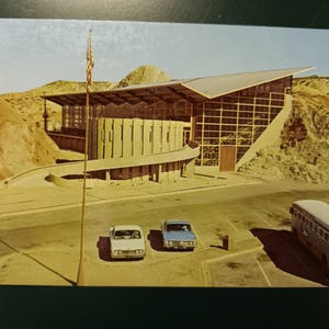 Centre d'accueil des visiteurs de la carrière - Monument national des dinosaures - Carte postale ancienne