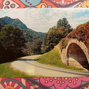 The Chimney Tops & Loop Overpass - Great Smoky Mountains Nationalpark - Tennessee - Vintage Postkarte