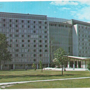 Akin & Colby Residence Halls - Illinois State University - Normal, Illinois - Cartolina vintage 1969