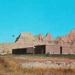 Visitor Center in Bad Lands National Monument - Cedar Pass - South Dakota - Vintage Postcard