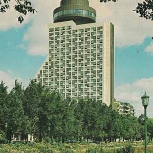 Cartão Postal Loews Le Concorde - Quebec - Vintage