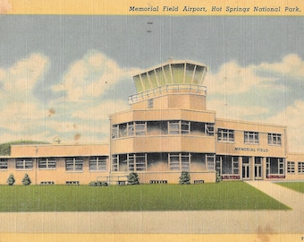 Memorial Field Airport - Hot Springs National Park, Arkansas - 1950 Vintage Postcard