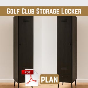 Puede incluir: Dos armarios oscuros para guardar palos de golf con patas negras. Los armarios tienen un diseño sencillo con puerta, ranuras de ventilación y un cajón. El texto "GOLF CLUB STORAGE LOCKER" está en la parte superior. También se muestra un plan en PDF.